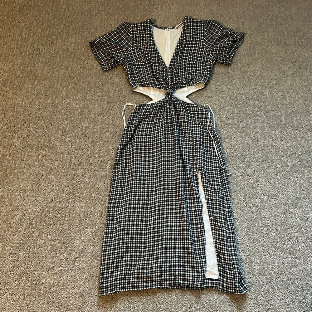 COPY - Plaid Cutout MIDI Dress